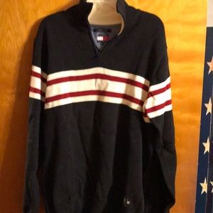 Men’s sweater